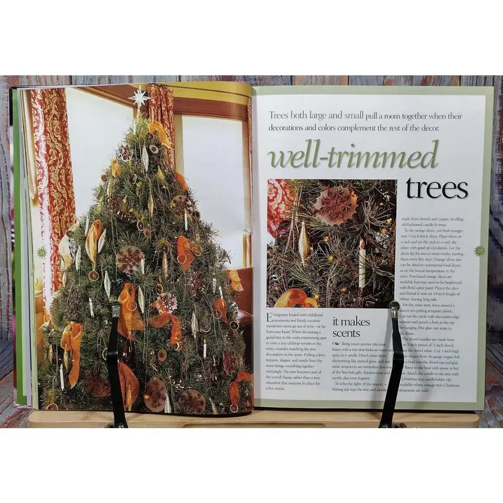 Celebrate the‎ Season 2002 Hardcover Book by Better Homes and Gardens